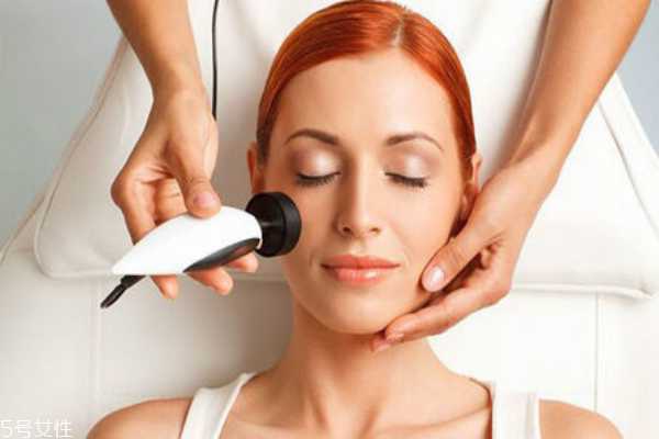 油性皮肤长痘痘怎么护理