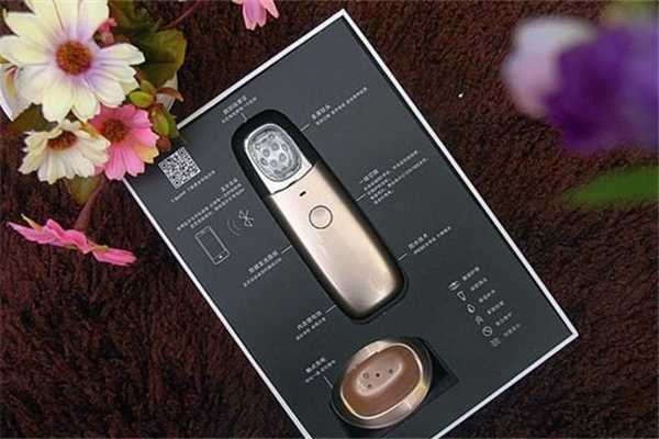 美容仪有触电感正常吗