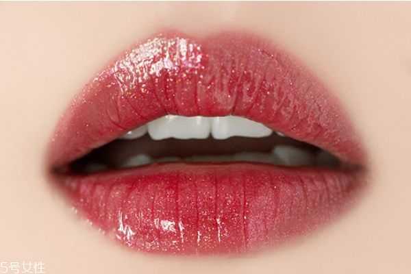 kiko3d唇釉有哪些颜色？kiko3d唇釉哪个色最火