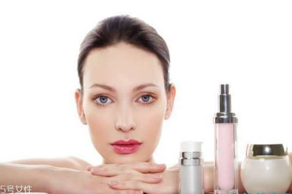 精华打开后保质期多久