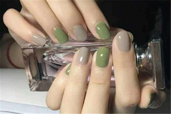 做美甲会伤害指甲吗