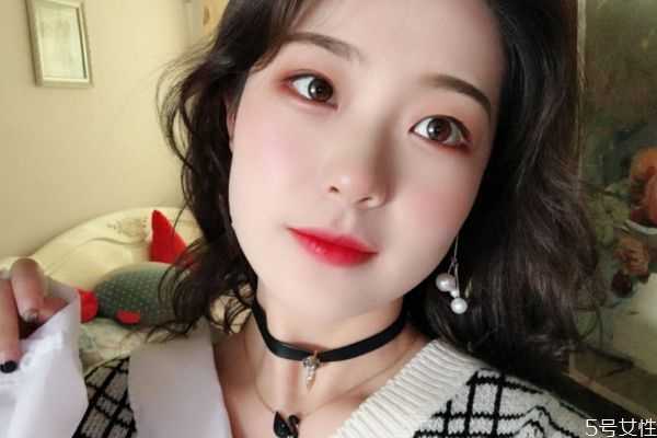 上班族适合什么样的妆容