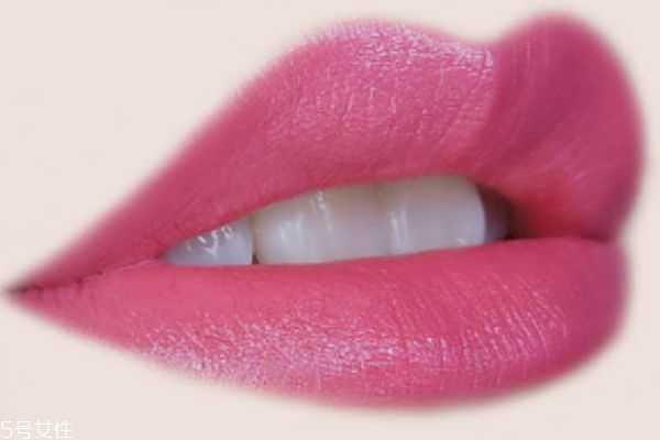 蜜丝佛陀魅惑润泽修护唇膏哪个颜色好看 蜜丝佛陀魅惑润泽修护唇膏哪个颜色好看