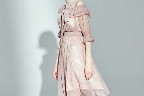 乐町女装外套怎么样 乐町女装外套怎么样