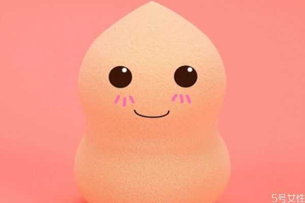 美妆蛋可以用粉扑代替吗？粉扑和美妆蛋的区别