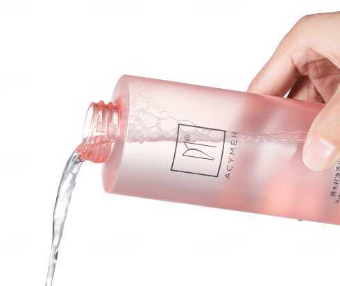 卸妆水和卸妆油哪个对皮肤伤害小 卸妆水和卸妆油哪个对皮肤伤害小