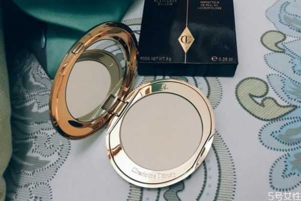 防晒粉饼真的能用来防晒吗 散粉会影响防晒效果吗