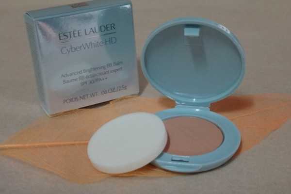 雅诗兰黛清澈净白修颜膏好用吗？值得买吗