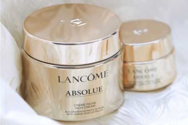 兰蔻菁纯面霜和海蓝之谜哪个好用？兰蔻菁纯面霜使用方法