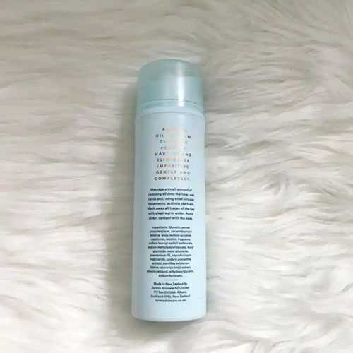 洁面胶可以直接涂脸上吗