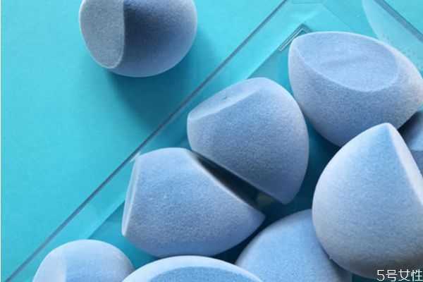 美妆蛋发霉了怎么去掉？发霉的美妆蛋剪了还能用吗