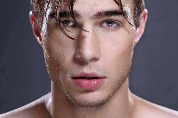 男士bb霜要怎么用才能自然一点 男士bb霜要怎么用才能自然一点