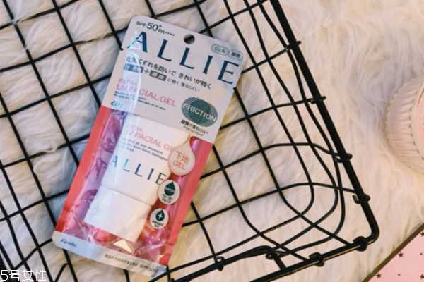 嘉娜宝防晒霜要卸妆吗 嘉娜宝防晒霜要卸妆吗