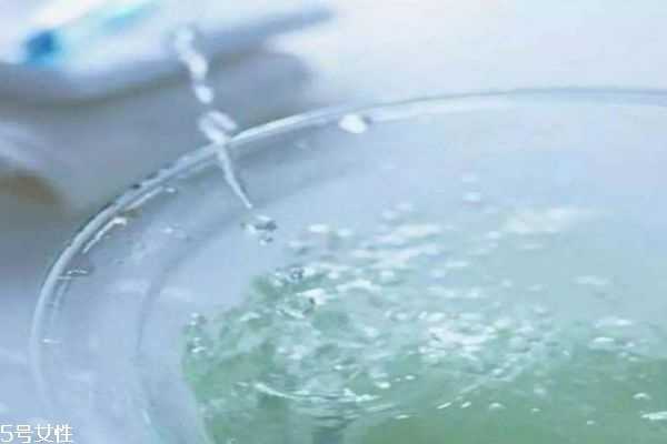 夏天怎么样变白呢