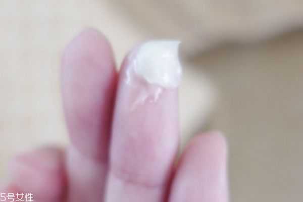 兰蔻菁纯眼霜有几种 兰蔻菁纯眼霜有几种