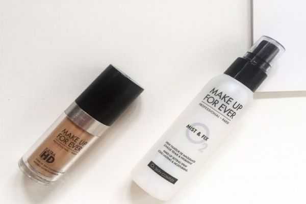 玫珂菲定妆喷雾怎么使用 玫珂菲定妆喷雾怎么使用