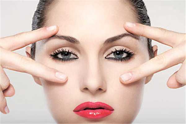 蜂蜜洗脸好不好 蜂蜜洗脸注意使用次数