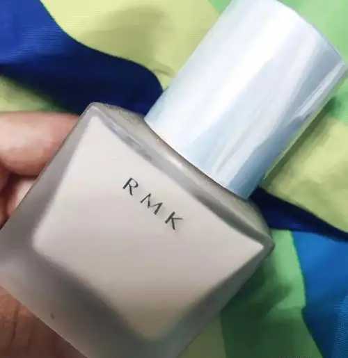 如何判断粉底霜有没有效果