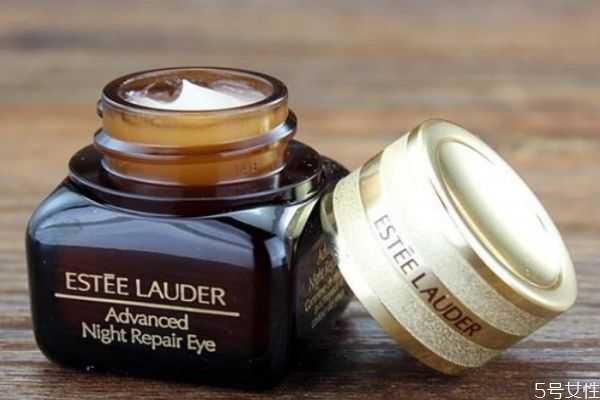 薇姿眼霜和雅诗兰黛眼霜哪个好？薇姿好用还是雅诗兰黛