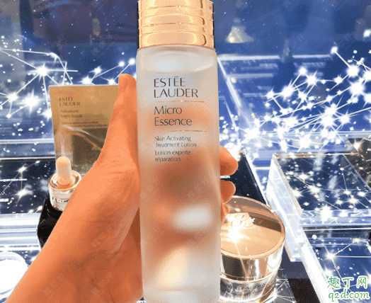 雅诗兰黛微精华原生液适合油皮吗?雅诗兰黛微精华原生液敏感皮可以用吗 雅诗兰黛微精华原生液适合油皮吗?雅诗兰黛微精华原生液敏感皮可以用吗