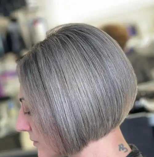 护发精油为什么越用越干