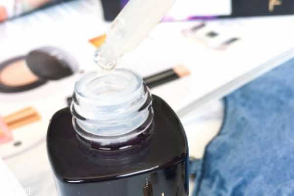 欧莱雅小黑瓶和olay小白瓶哪个好用