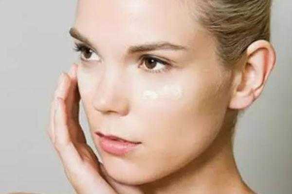 去角质要先卸妆吗？去角质要多久一次