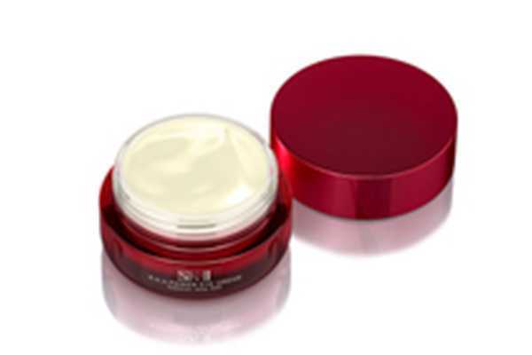 欧莱雅眼霜哪款好用祛细纹 欧莱雅眼霜哪款好用祛细纹