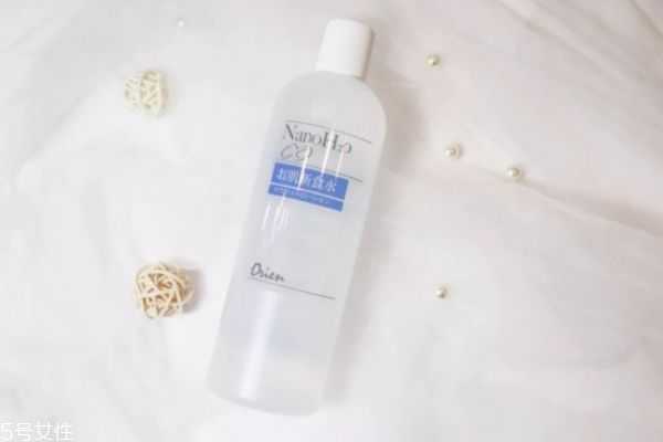 补水保湿的化妆水有哪些