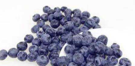 “长期化妆”和“长期素颜”，5年后皮肤有什么区别？