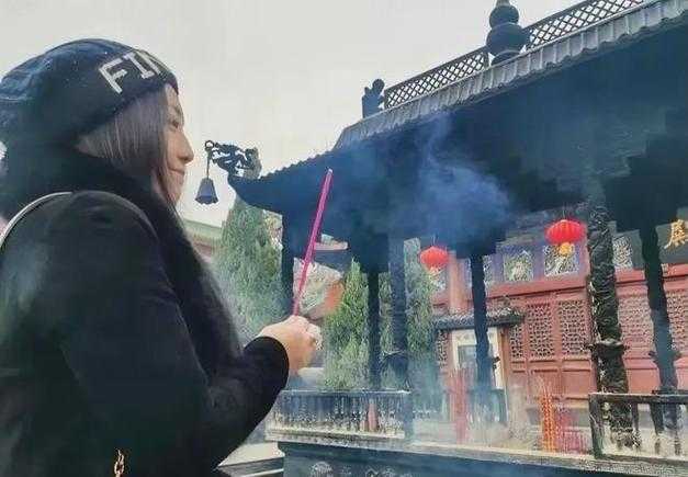 上香时默念的三句话,能带来好运 上香时默念的三句话,能带来好运