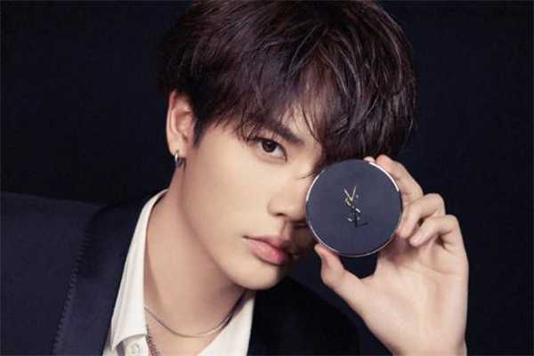 ysl银气垫色号 ysl银气垫和羽毛气垫区别