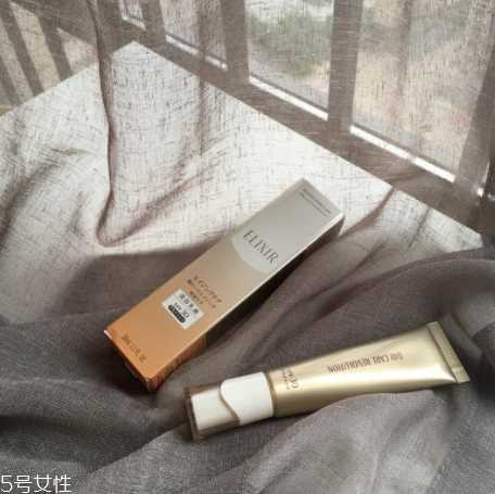 夏天混油皮护肤攻略 这些你都不能错过