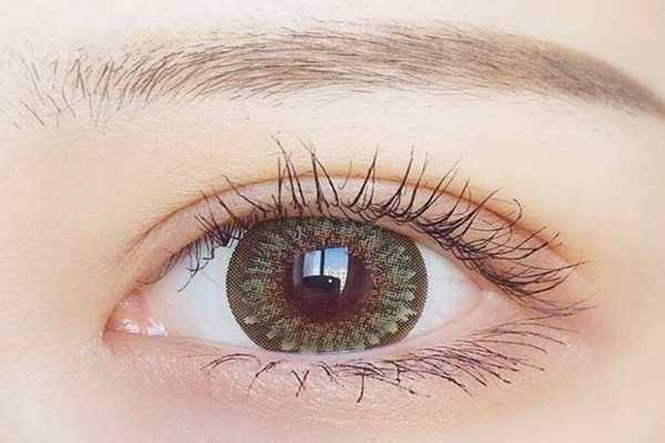 美瞳过期了还能戴吗 美瞳过期了还能戴吗