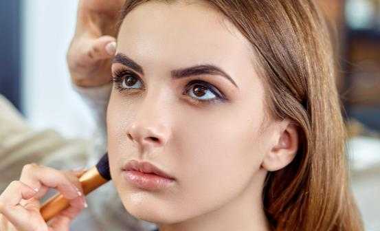 女人到中年如何保养自己的皮肤？中年女人皮肤特别护理要点