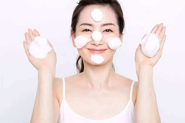 如何有效收缩毛孔 如何有效收缩毛孔