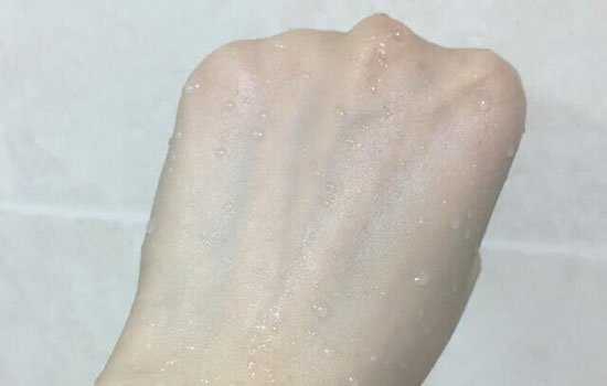 安耐晒金瓶和银瓶区别 安耐晒金瓶和银瓶区别