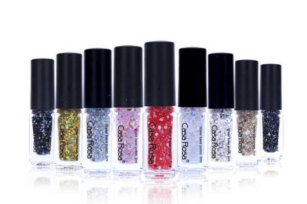 指甲油能用酒精洗掉吗 指甲油能用酒精洗掉吗