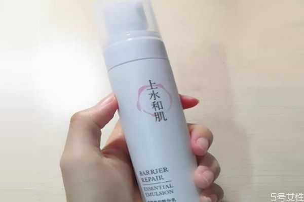 上水和肌氨基酸洗面奶怎么样？洁面膏多长时间用一次