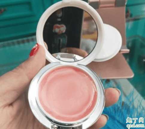 抖音花斗木唇膜好用吗 抖音花斗木唇膜好用吗