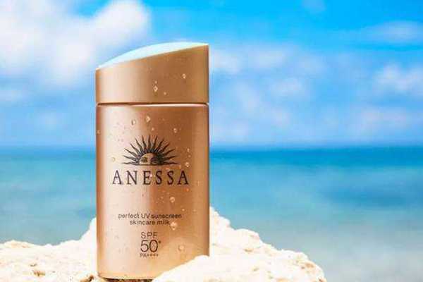 可以混合使用防晒霜吗？防晒霜过期怎么处理