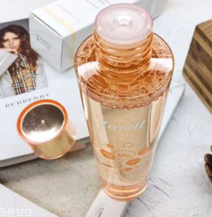 油性肌肤适合什么平衡露 油性肌肤适合什么平衡露