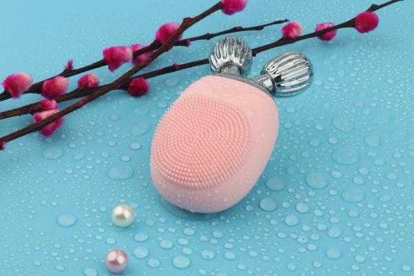 洁面仪要用泡沫洗面奶吗 洁面仪要不要买