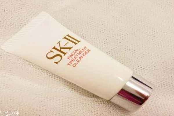 如何鉴别sK2的洗面奶是真是假呢 如何鉴别sK2的洗面奶是真是假呢