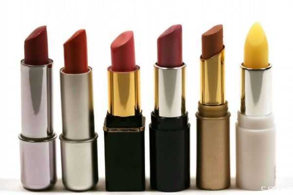 口红融化后可以修复吗？口红蹭到衣服上怎么办