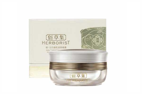 晚霜可以直接涂抹于面部吗？晚霜怎么使用效果最好