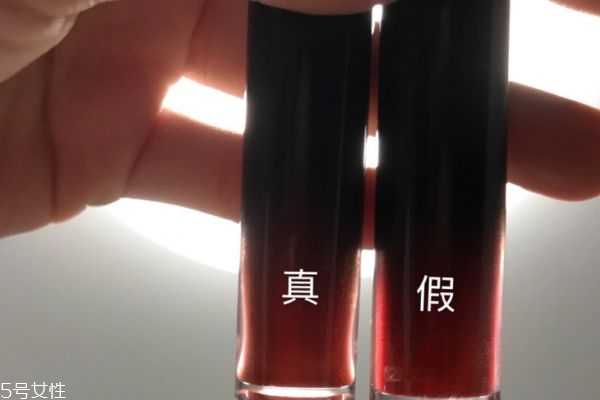 阿玛尼黑管500真假辨别方法 阿玛尼黑管500真假辨别方法