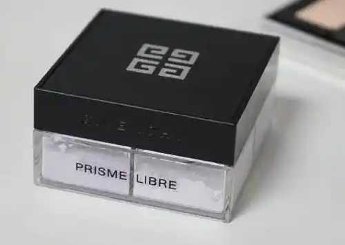 护肤凝露一次的使用量是多少