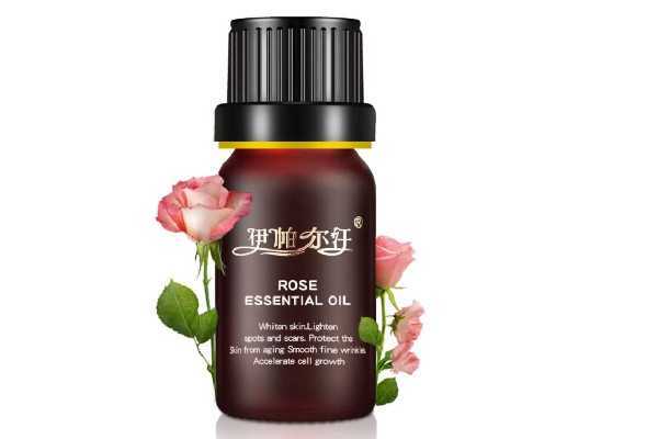 玫瑰精油对女生的好处 玫瑰精油对女生的好处