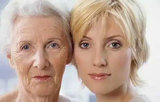 女人怎么保养自己才会年轻？再不保养就晚了